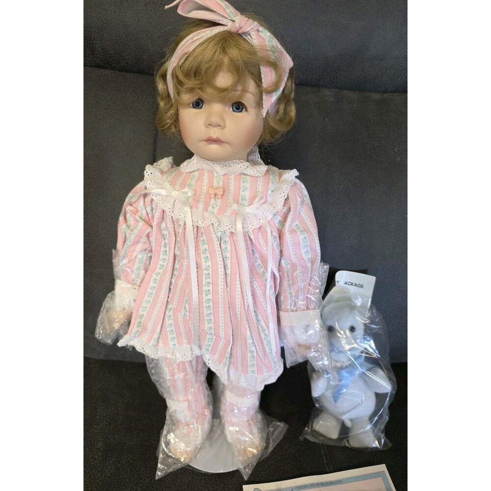 Danbury Mint Jessica Ready for Bedtime Doll by Susan Wakeen Super Cute!!!